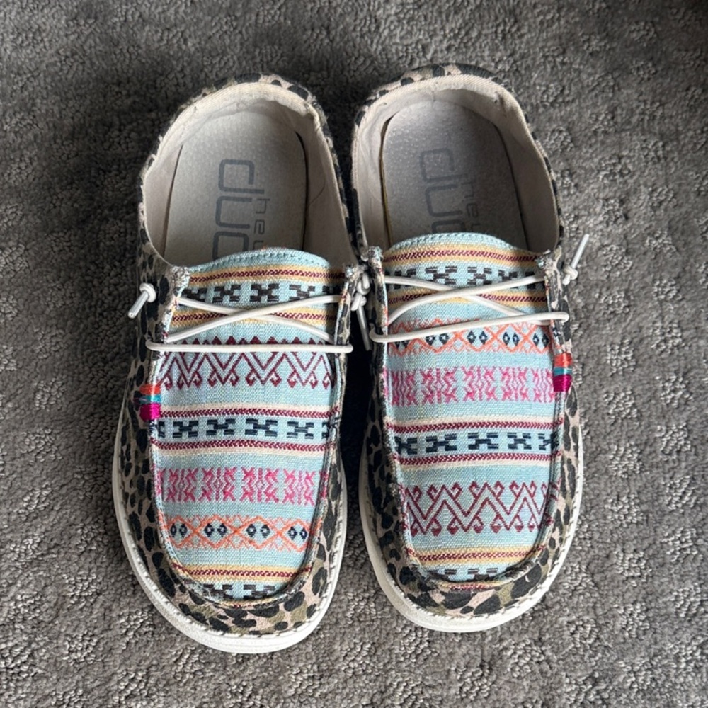 Hey Dude Women's Moccasins with Multicolor Pattern